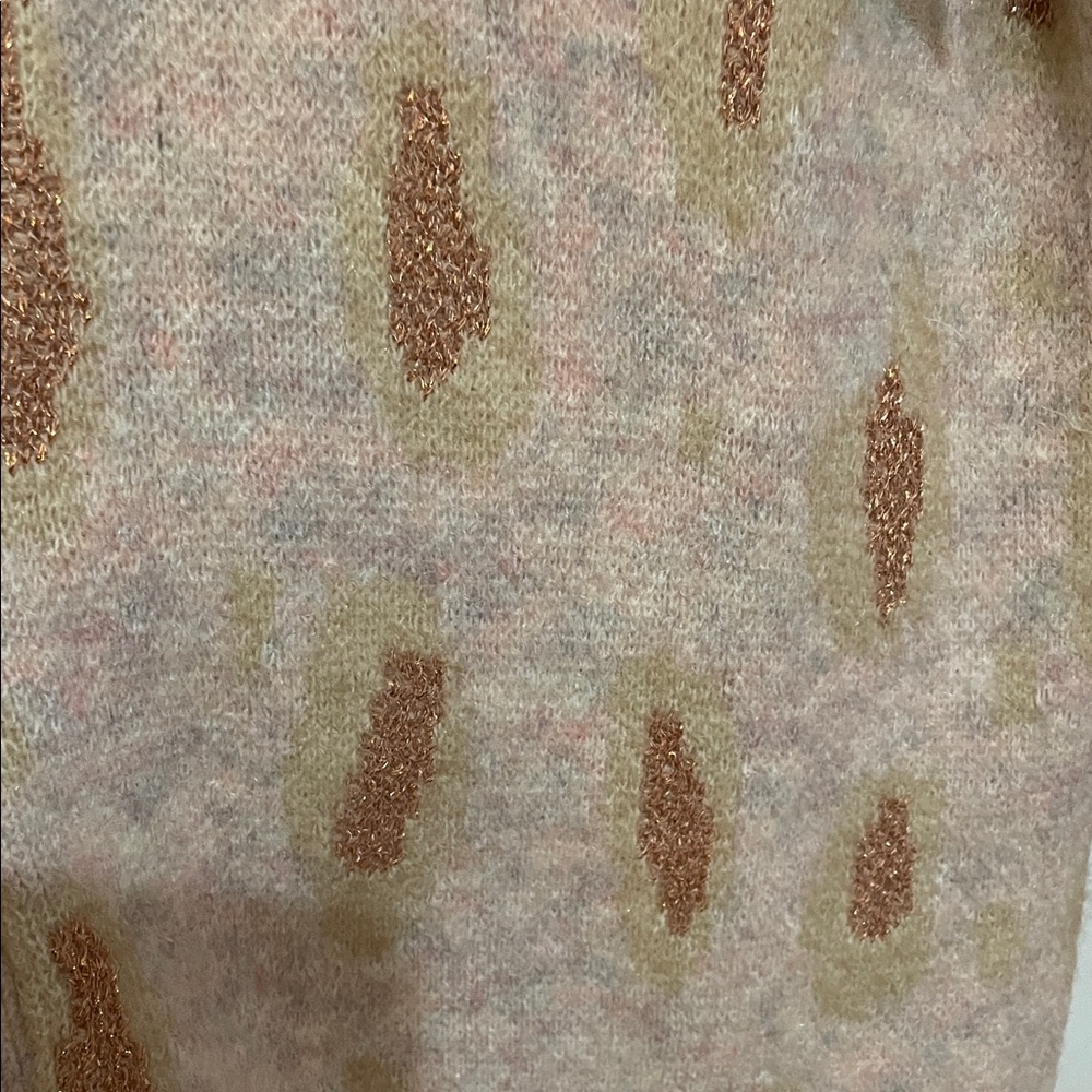 Mystree Women's blush w/rose gold metallic threading Cardigan Sweater NWT medium - Picture 1 of 8